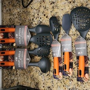 Modern Chef Kitchen Tool Set of 7
